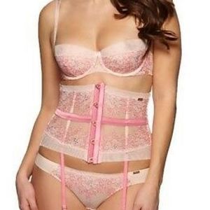 Gossard Radiance: The VIP Swarovski Range (Corset only)
